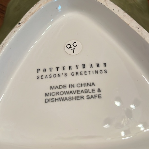 Pottery Barn Seasons Greetings Christmas tree plate - Picture 10 of 12